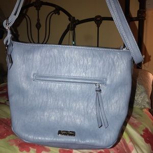 Ladies purse, like new.